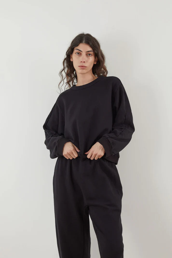 Easy Winter Sweatshirt - Black